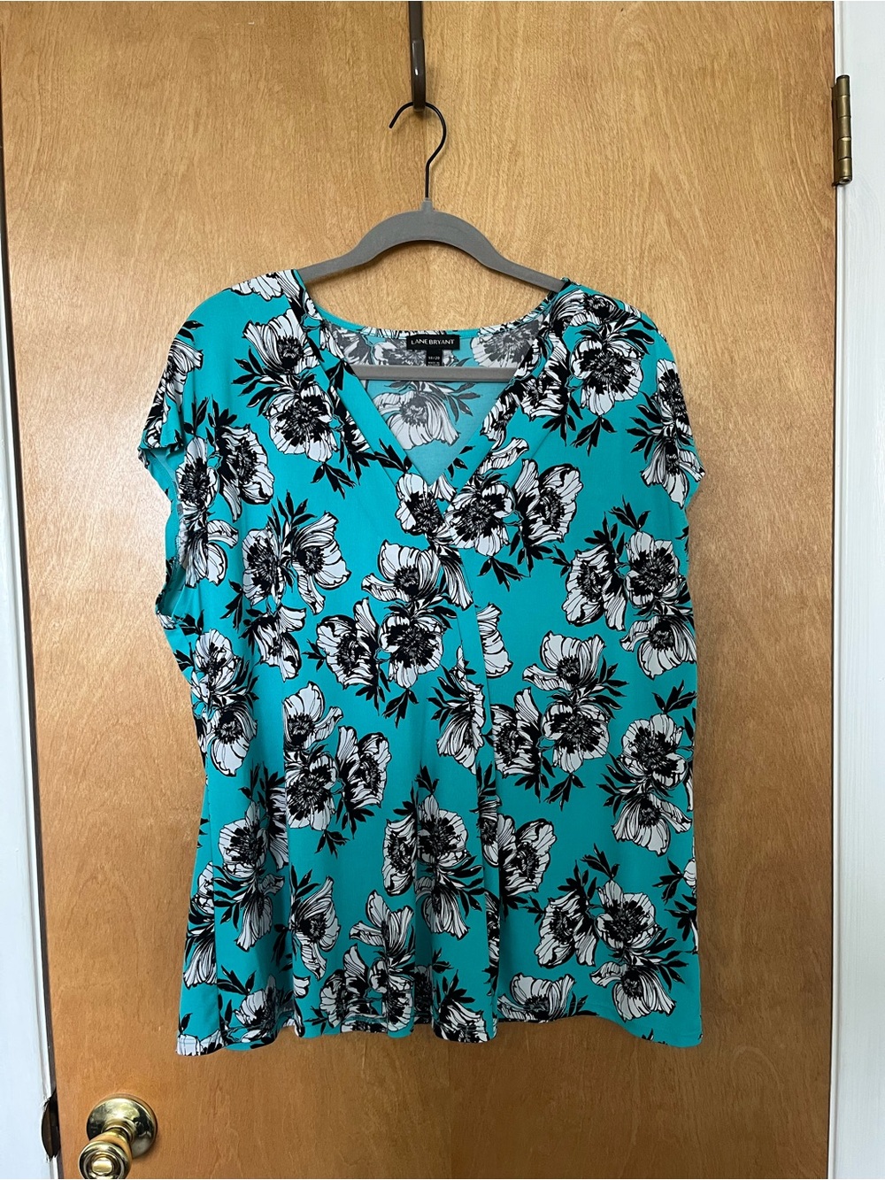 Lane Bryant Teal Floral V-Neck Pleated-Front Cap-Sleeve Blouse | Size 18/20